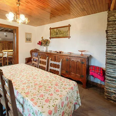 Spacious Retreat Brisy