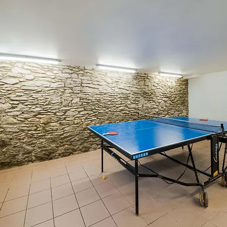 Spacious Retreat Brisy