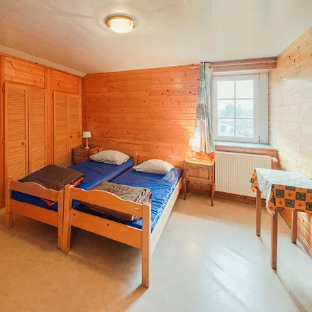 Spacious Retreat Semesterbostad