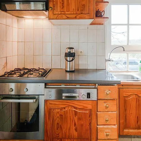 Spacious Retreat Semesterbostad