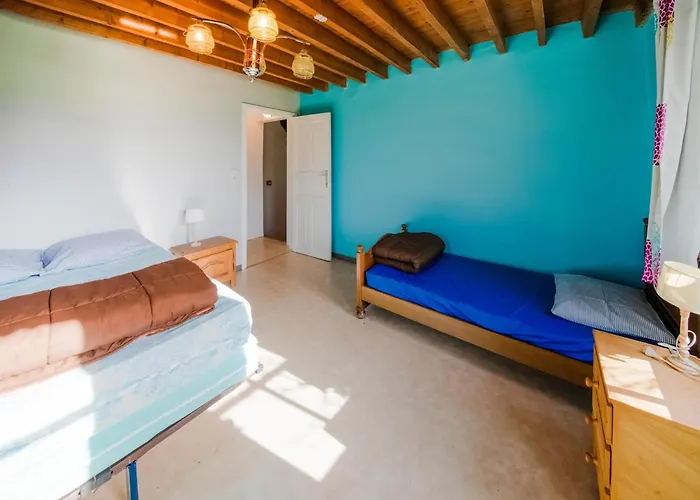 Spacious Retreat 度假居 Brisy